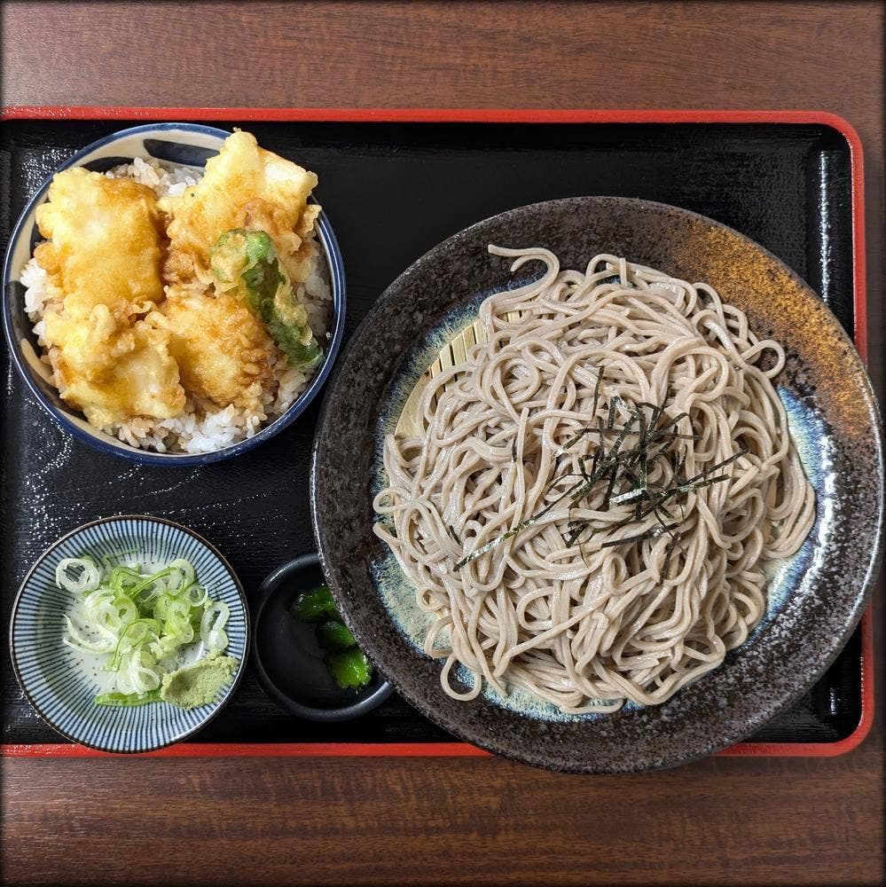 蕎麦切り くろ 北24条店