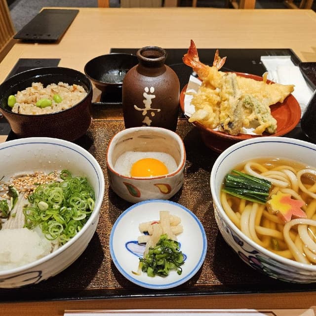 美々卯 伊丹空港店 - サブ画像2