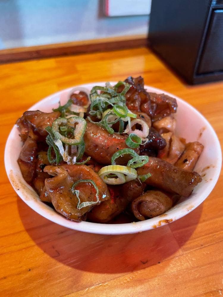 ホルモン 鉄板焼きスタンド HANAKO