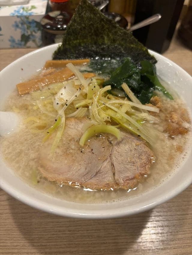 コッテリの塩らー麺専門店 MANNISH 日暮里店 - サブ画像3
