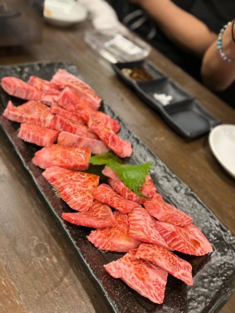 焼肉・新鮮ホルモン肉丸