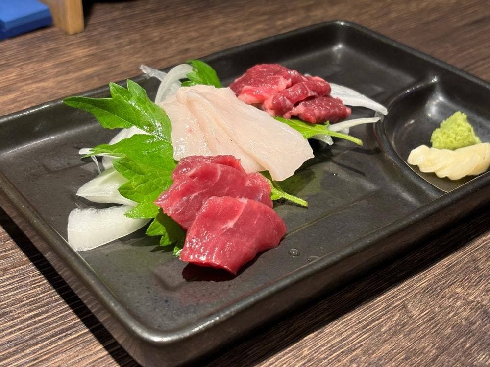 馬肉と牡蠣の創作バル motto.