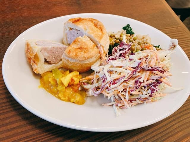 SWAN&LION Modern British Pub - サブ画像3