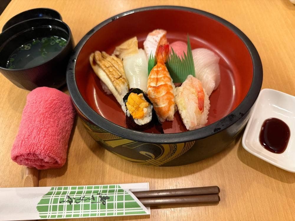 たかや鮨