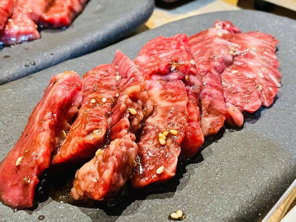 ホルモン焼肉 牛◯食堂