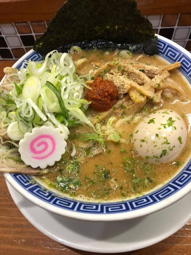 からみそラーメン ふくろう 関店 - サブ画像1