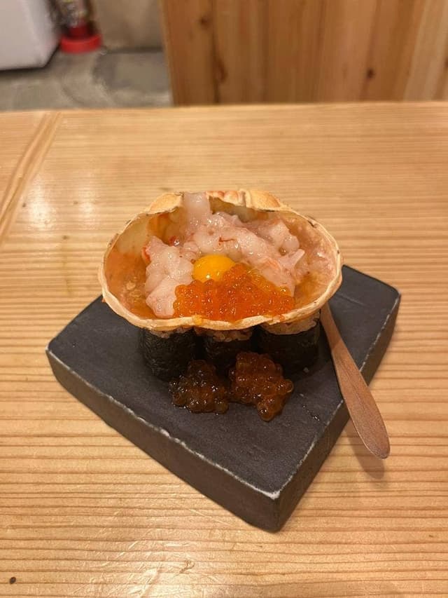 寿司 牡蠣 新宿スシエビス 新宿西口小滝橋通り - サブ画像1