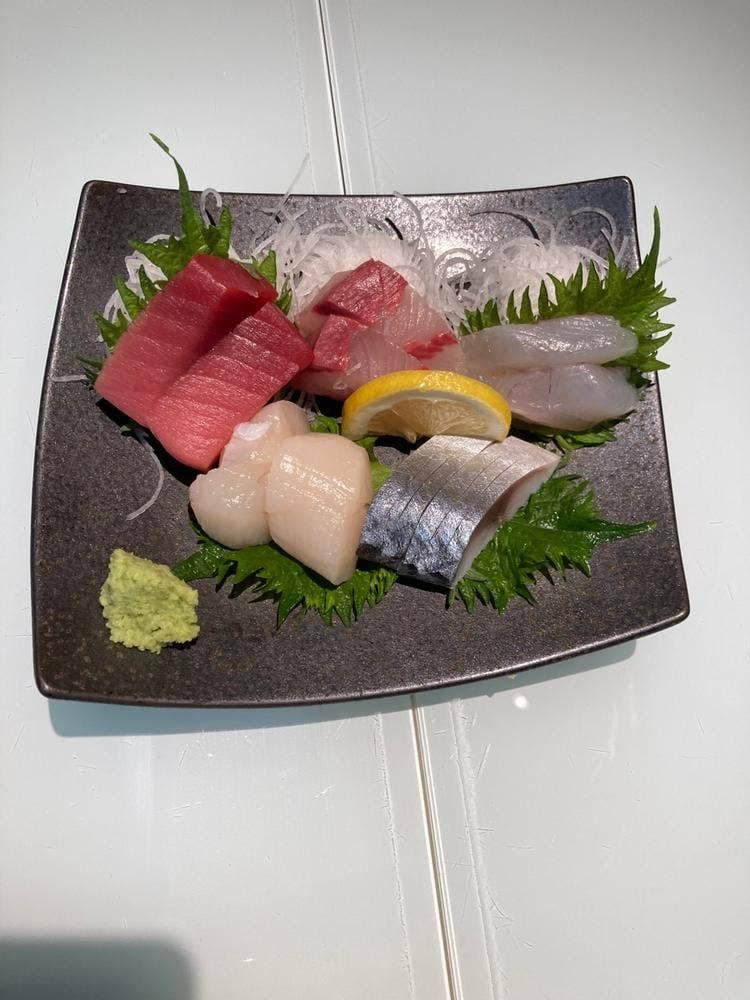 スシダイニング ジン