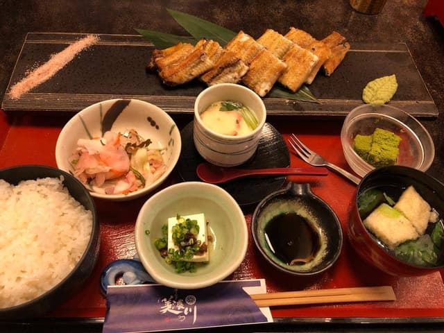活うなぎ 美濃川 - サブ画像1