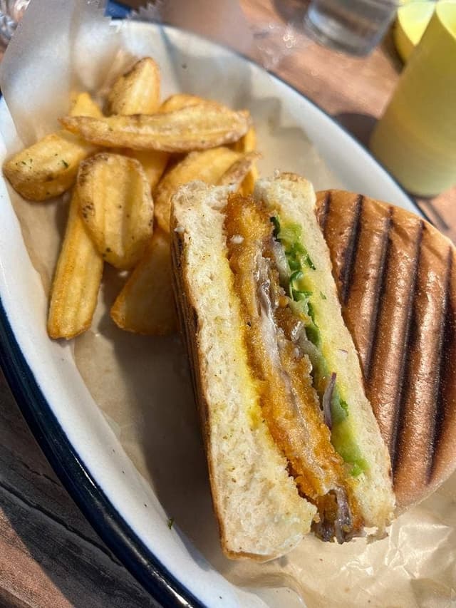 鷰 cafe&lounge - サブ画像3