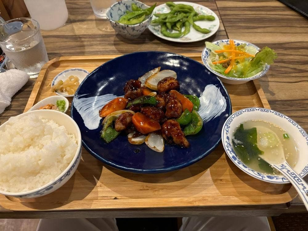 定番中華と石焼ビビンバ かえで