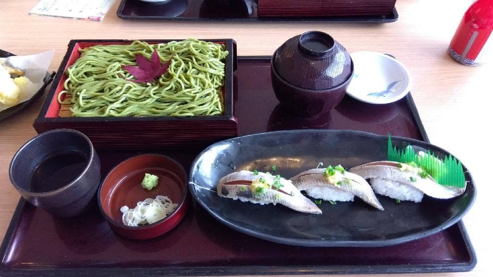 とんでん 北鎌倉店