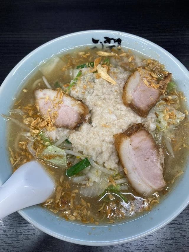 燕三条らーめん潤 中山店 - サブ画像3