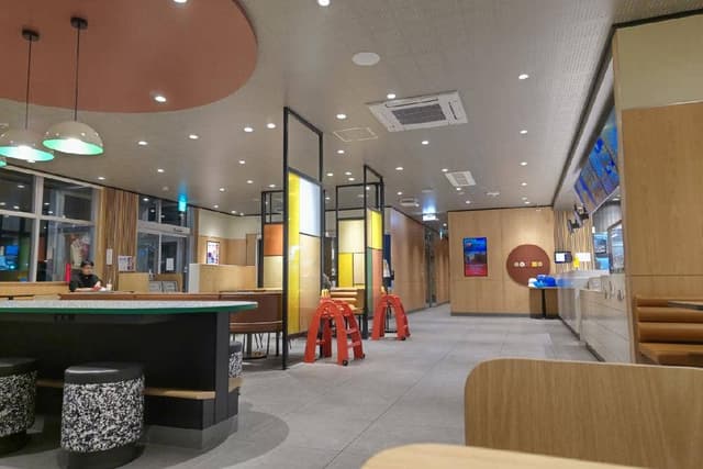 マクドナルド 太平６条店 - サブ画像2