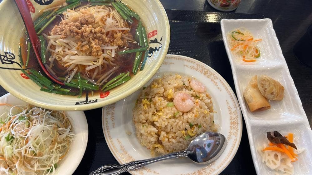 中華料理 梅花飯店