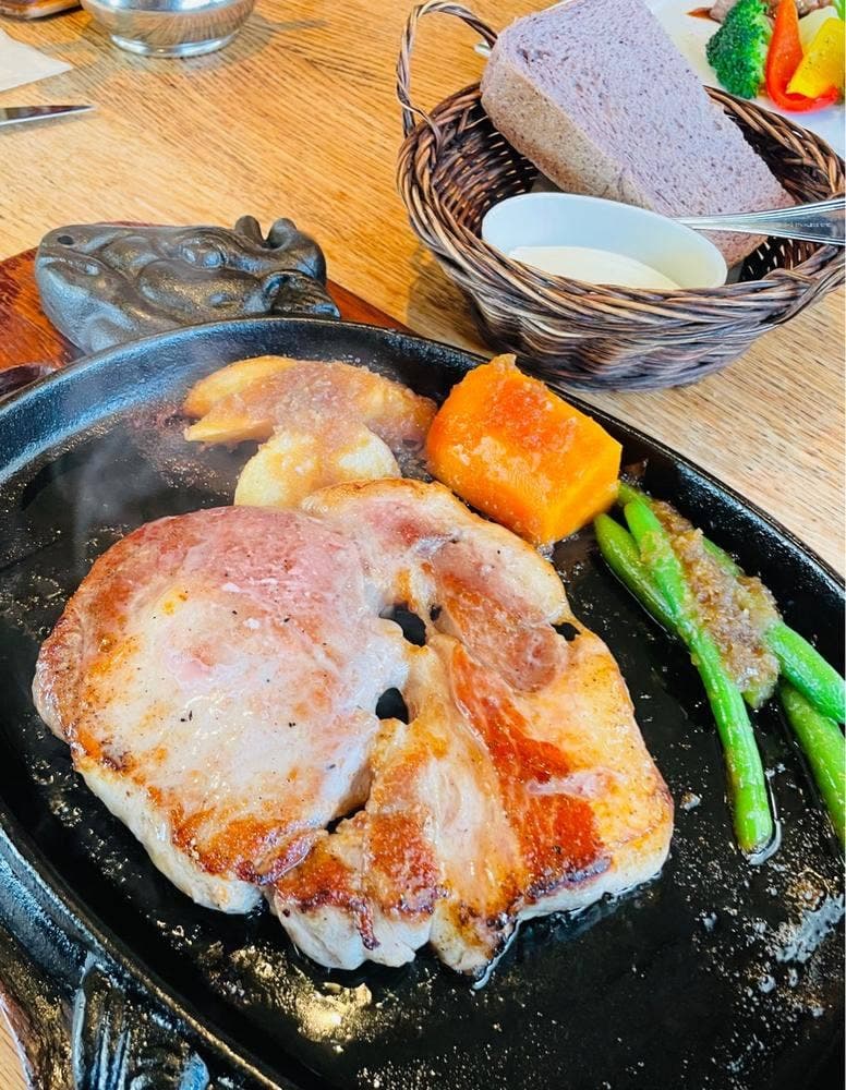 クローバーステーキハウス