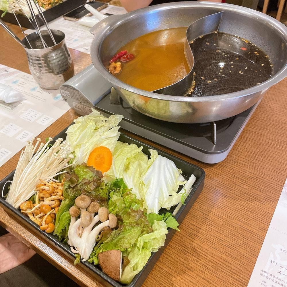 オーガニック野菜×バルkitchen カンポーズ 新橋店