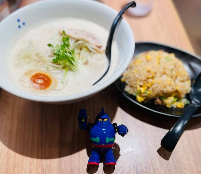 みつ星製麺所 三宮店 - サブ画像1