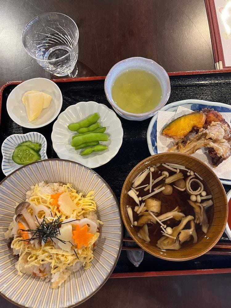 こづちや