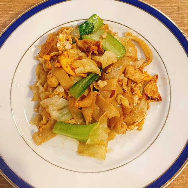 タイ料理＆タイ居酒屋 イサーンキッチン - サブ画像1