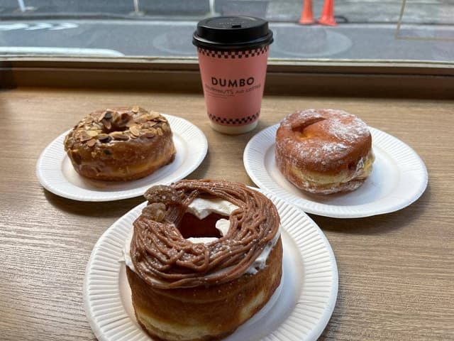 DUMBO DOUGHNUT AND COFFEE - サブ画像3