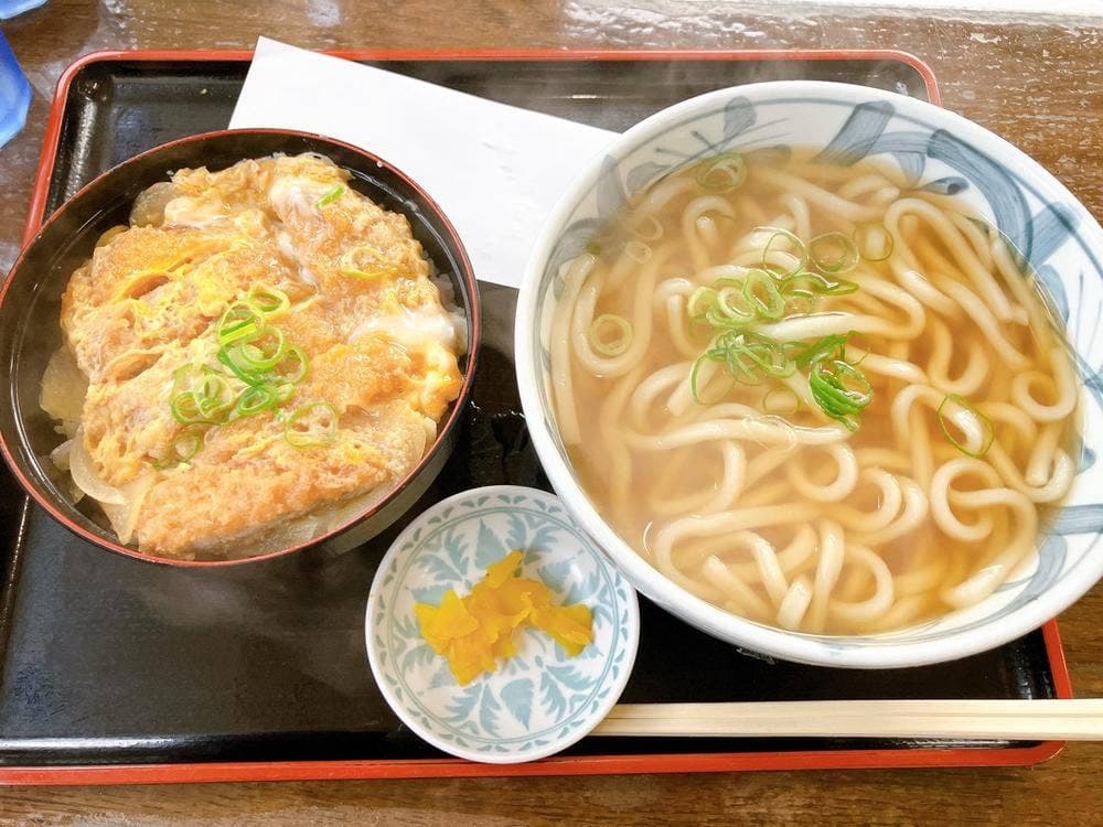 古都うどん幸町店