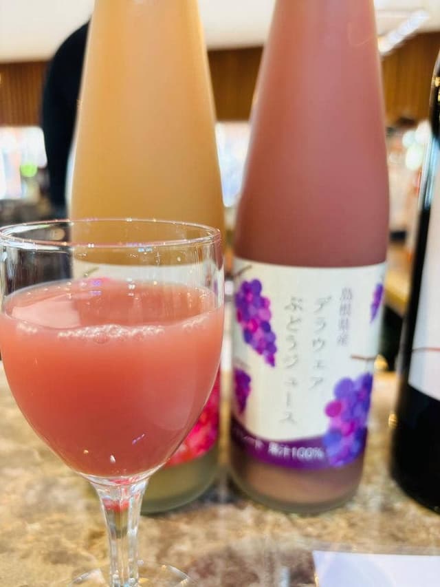 島根ワイナリー 試飲即売館バッカス - サブ画像2