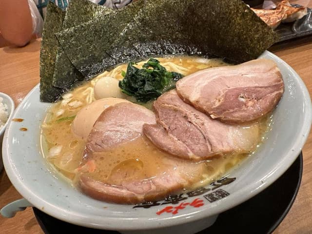 横浜家系ラーメン 町田商店 大成店 - サブ画像2