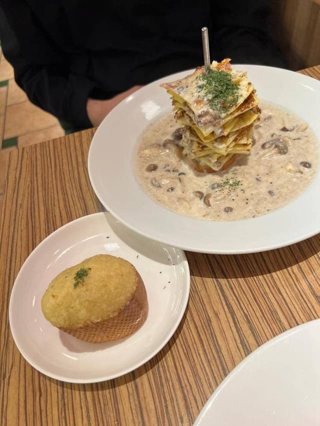 Quattro Napoli - サブ画像2