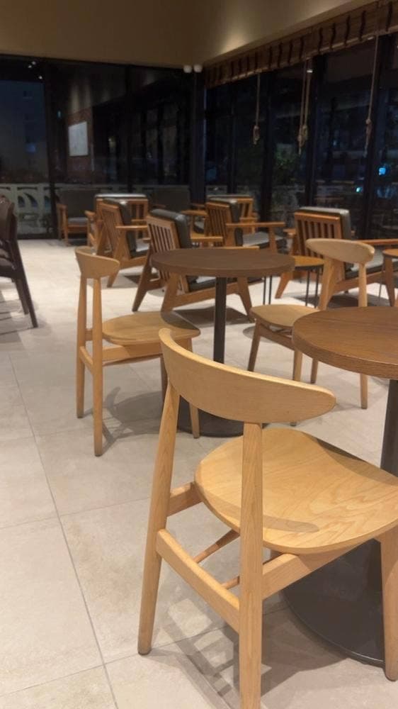 スターバックス コーヒー 沖縄アブロうるま店 - サブ画像1