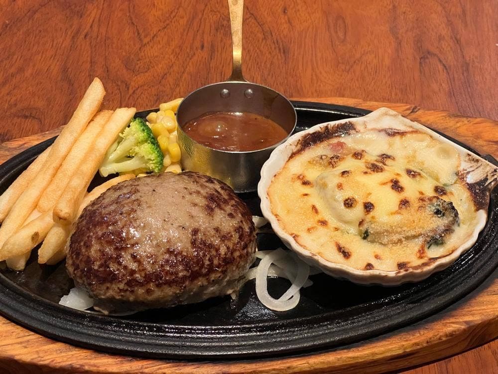 ロイヤルホスト 八丁堀店