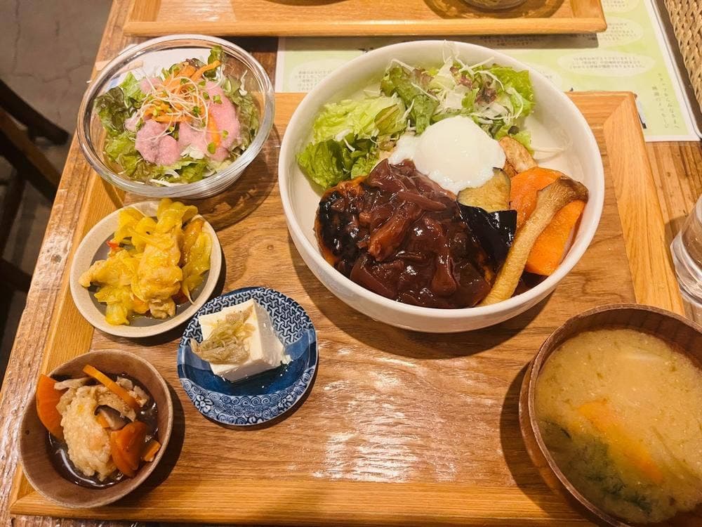 実身美 京橋店
