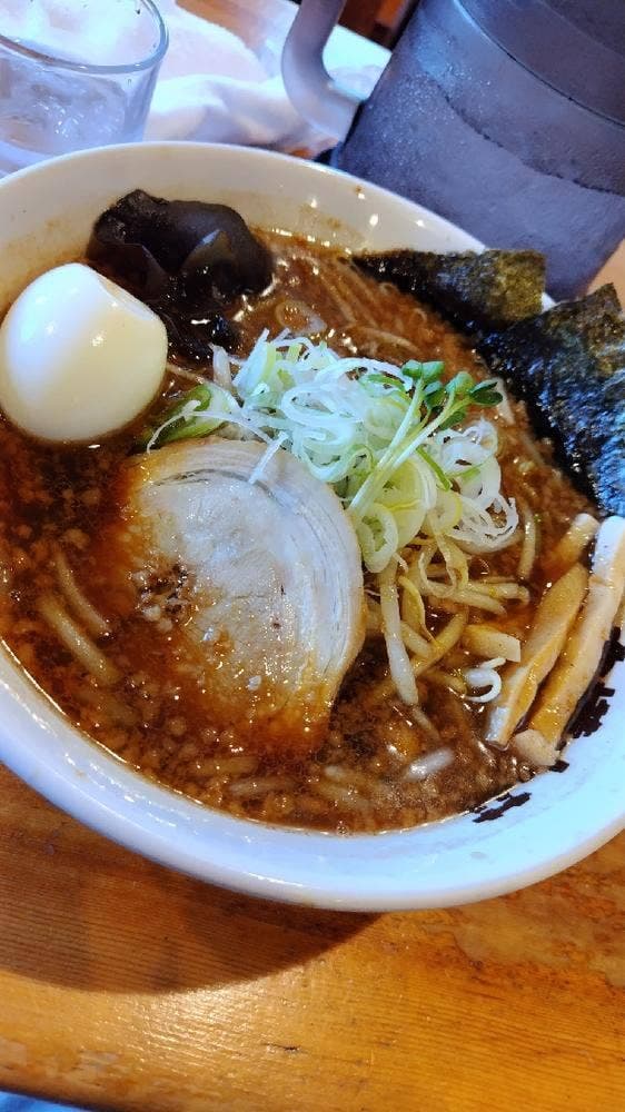 麺処白樺山荘 真駒内本店