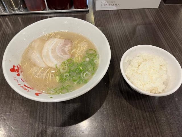 久留米ラーメン ふくの家 - サブ画像1