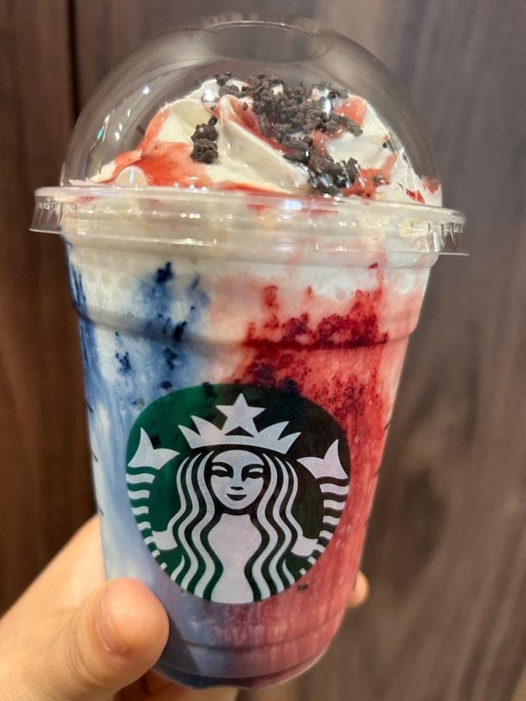 スターバックス コーヒー LAQUE四条烏丸店