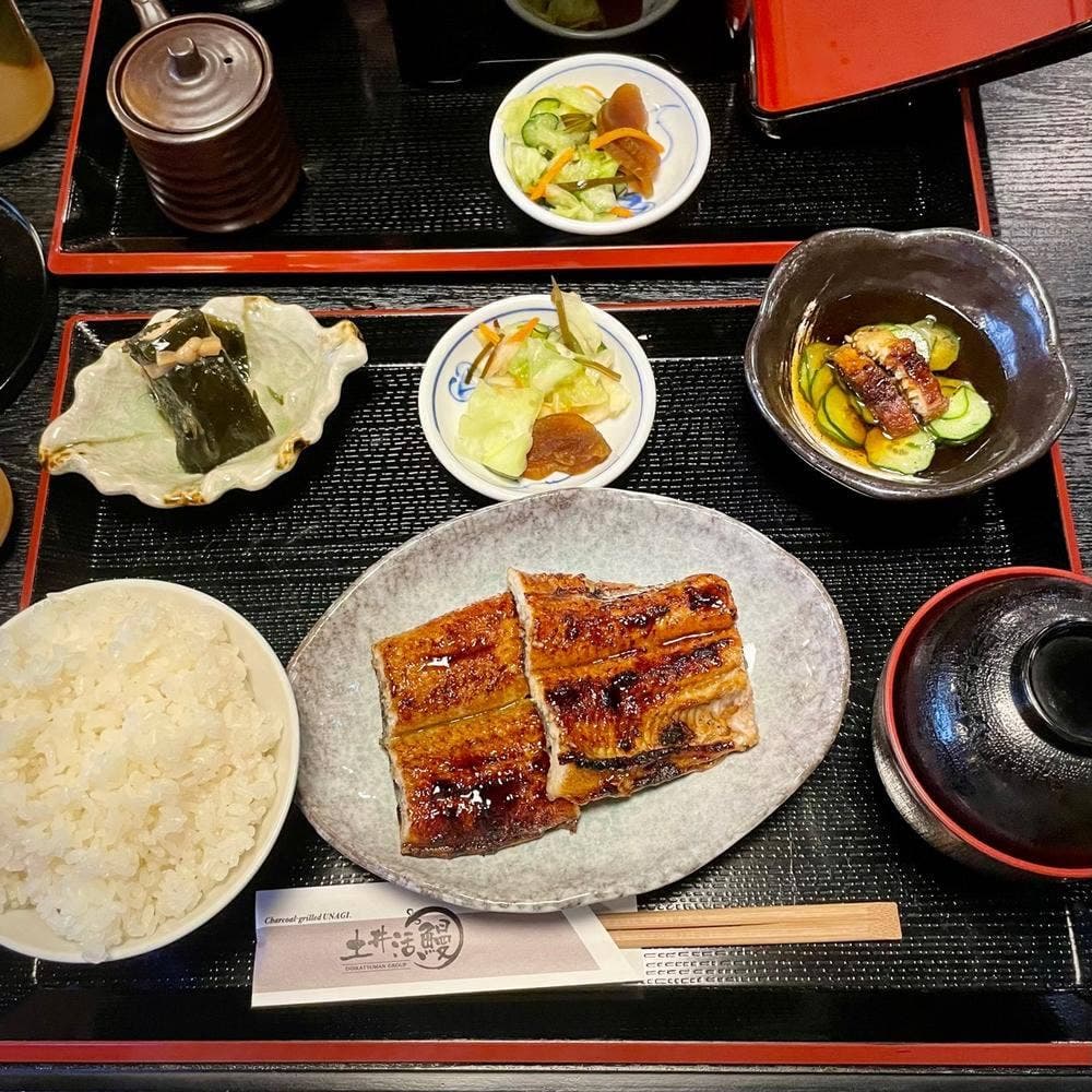 炭焼鰻 土井活鰻 金閣寺店