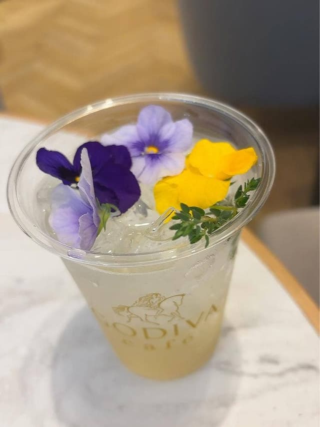 GODIVA café Minatomirai - サブ画像2