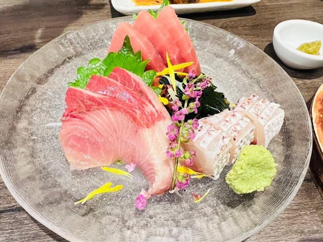 全席個室 旨いマグロと信玄どり 海鮮居酒屋 漁火 新橋店 - サブ画像1