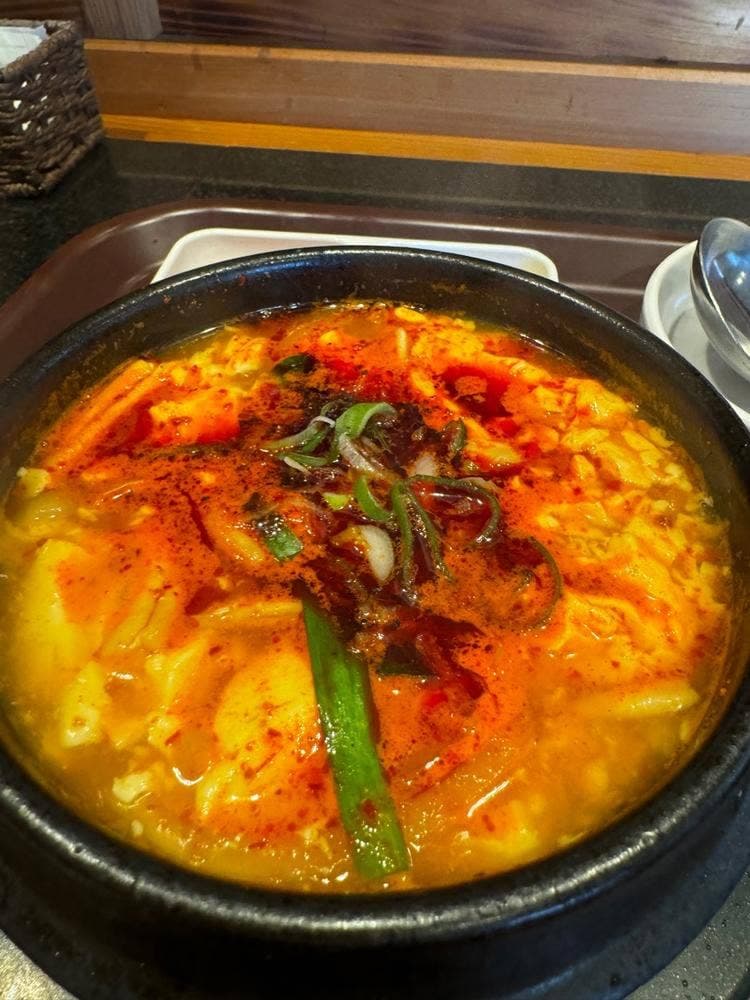 韓国料理 じんたらいの花