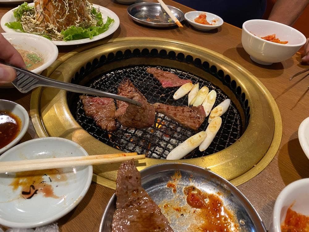 焼肉べこ六 王道 立川店