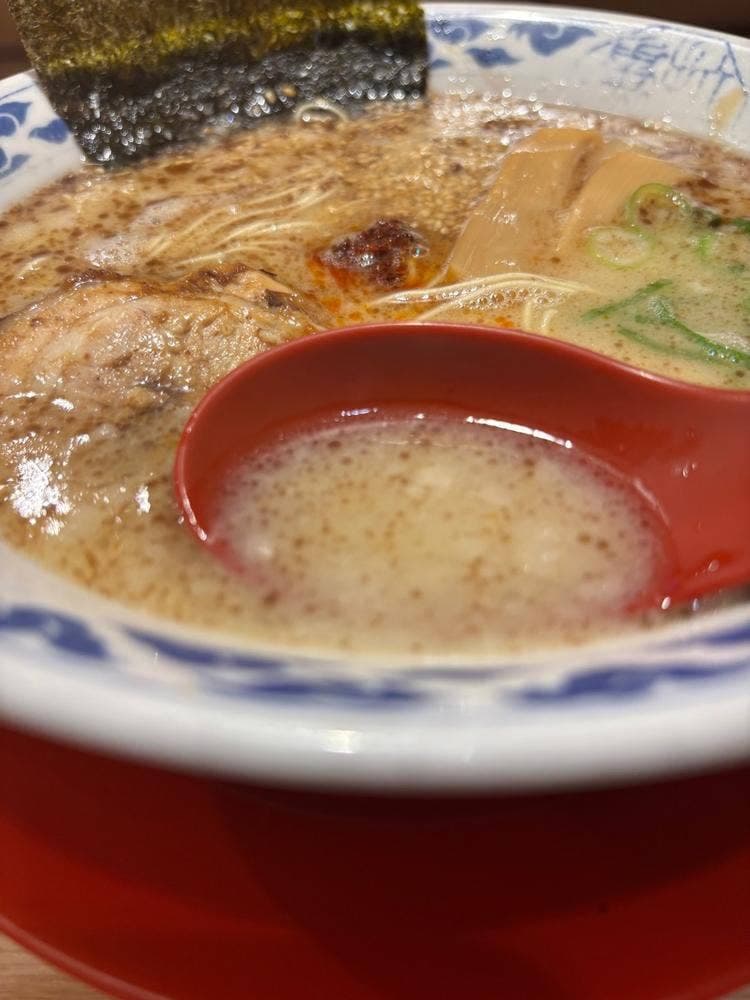 九州らーめん亀王 JR新大阪駅店