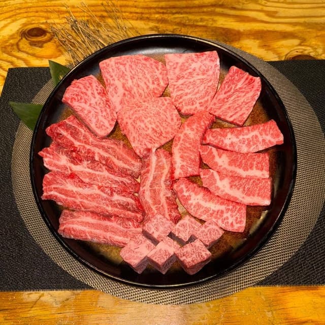 炭火焼肉 うし政 - サブ画像3