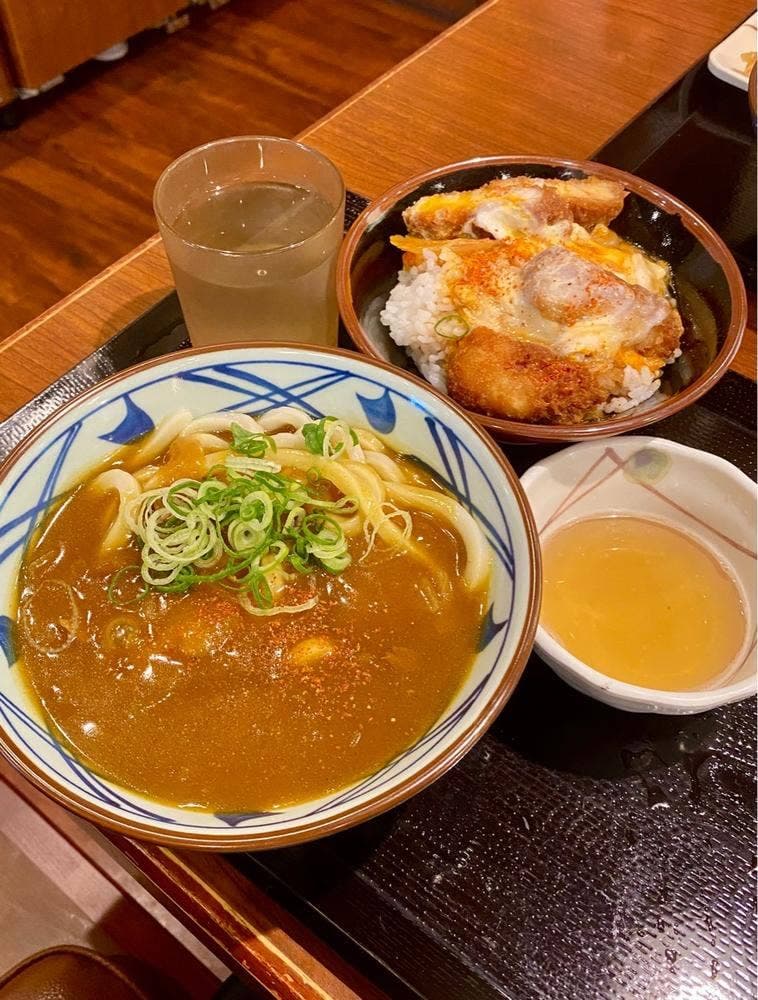 丸亀製麺 クロス21UTO店