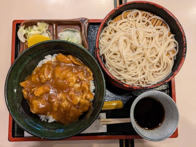 目黒更科巣鴨店 - サブ画像1