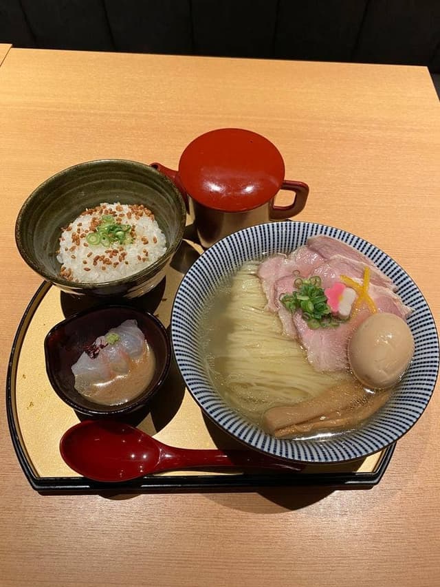 鯛塩そば 灯花 コレド室町テラス店 - サブ画像3