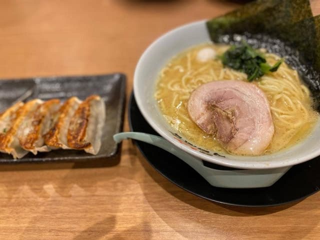 横浜家系ラーメン 町田商店 中百舌鳥店 - サブ画像1