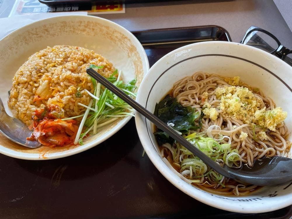 山田うどん 水上公園店