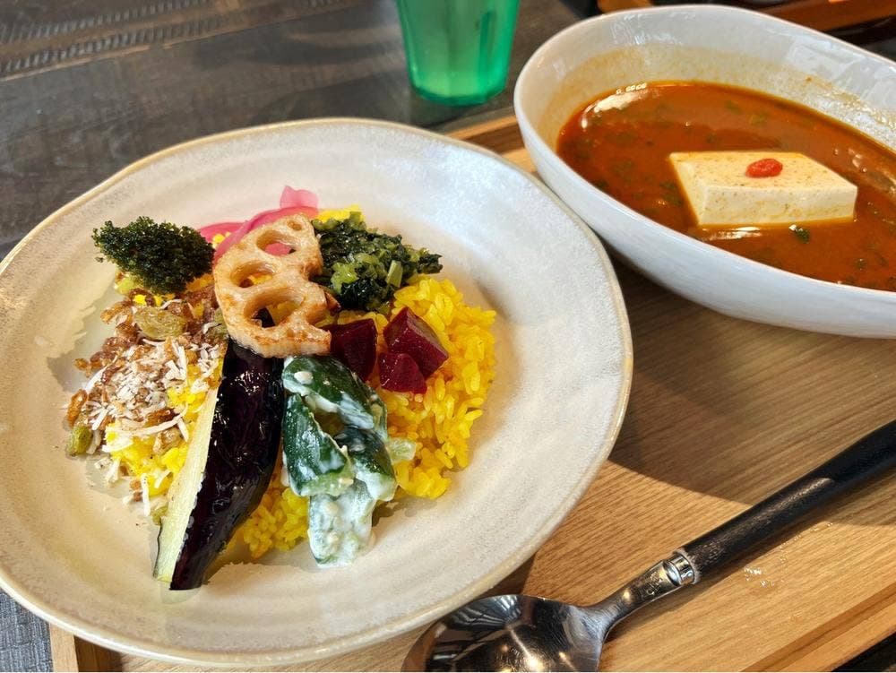 薬膳ハリハリ鍋 ごんじゅ はなれ