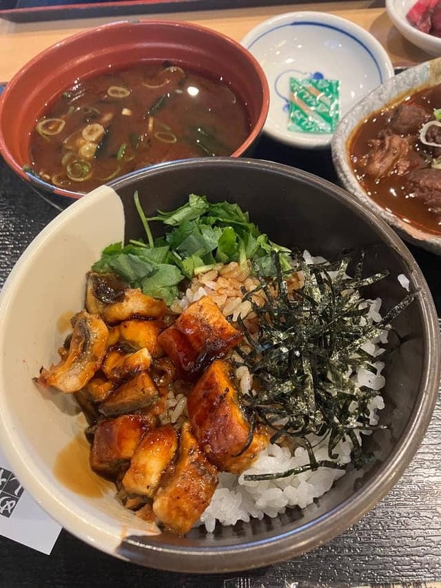 ザめしや 刈谷ハイウェイオアシス店 - サブ画像1