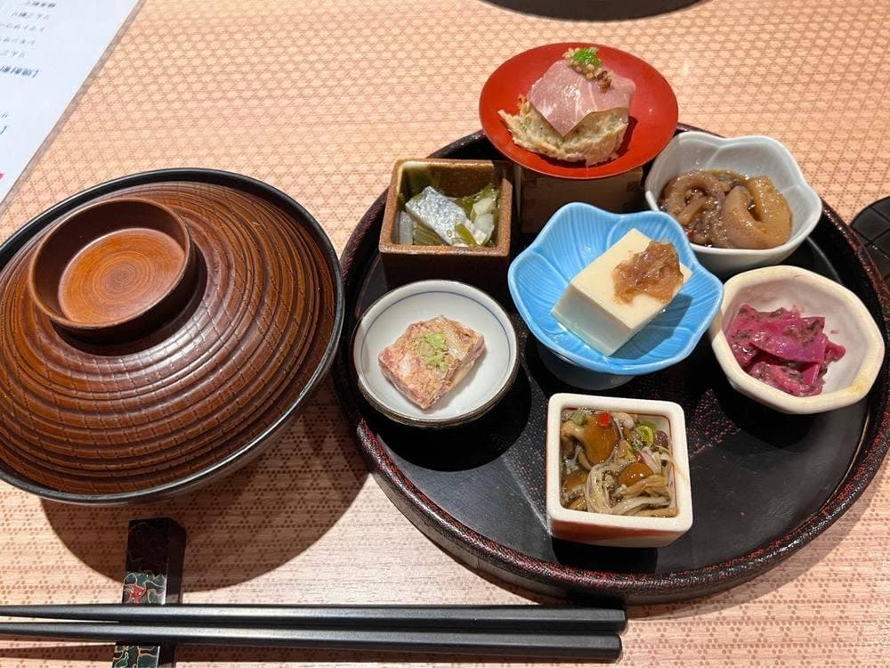 青森の肉と野菜 やだらめぇ 高田馬場